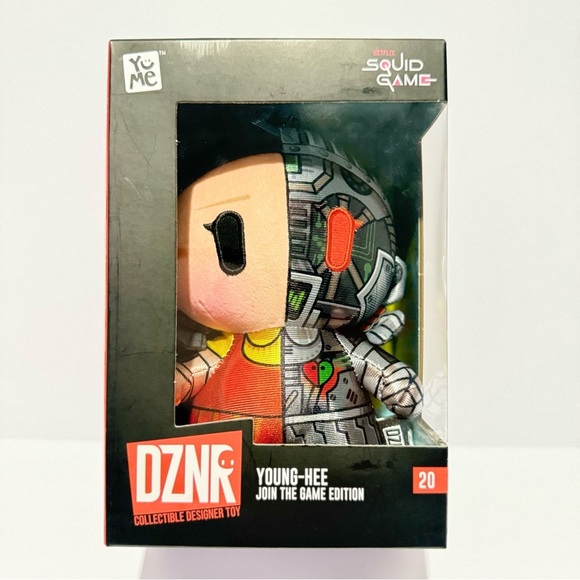 Squid Game Young-hee Dual Design Collector Plush DZNR Series - Picture 1 of 7